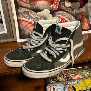 Vans Sk8 Hi size 10 two tone green used